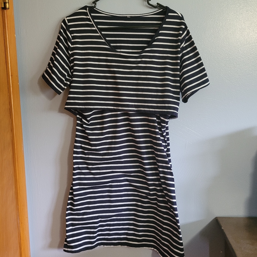 Nursing dress
